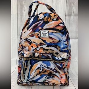 NWT Herschel Supply Company Nova mid volume floral impression backpack